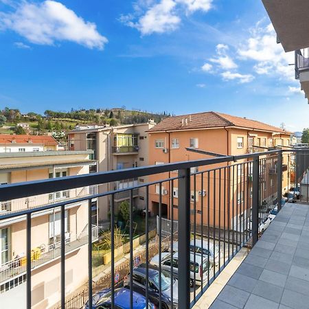 Appartamento Centrale Con Parcheggio E Wi-Fi Gratuito Ac Alba  Eksteriør billede